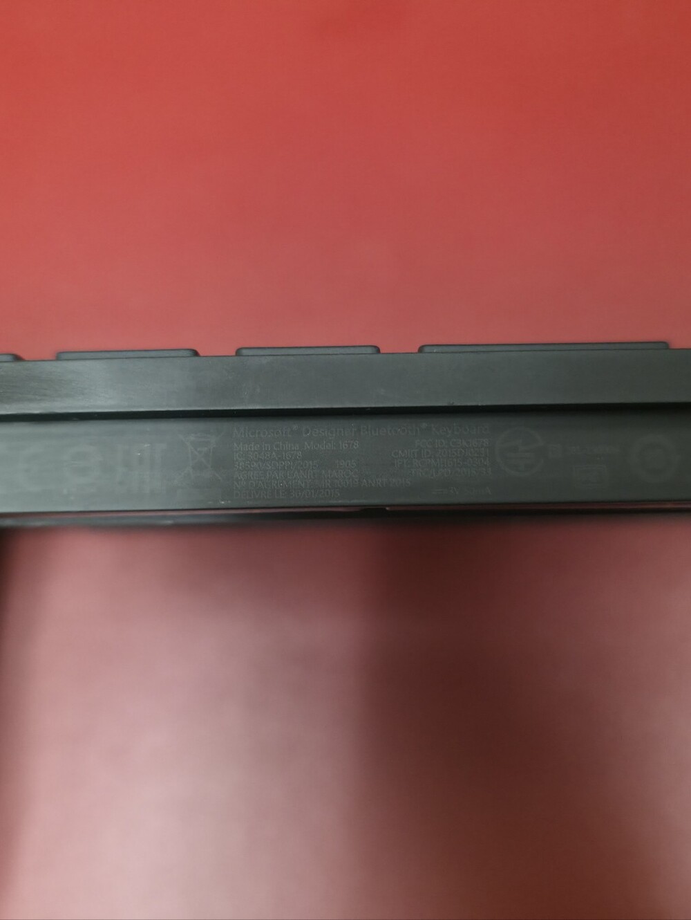 Microsoft Designer Bluetooth Keyboard - Picture 3 of 4